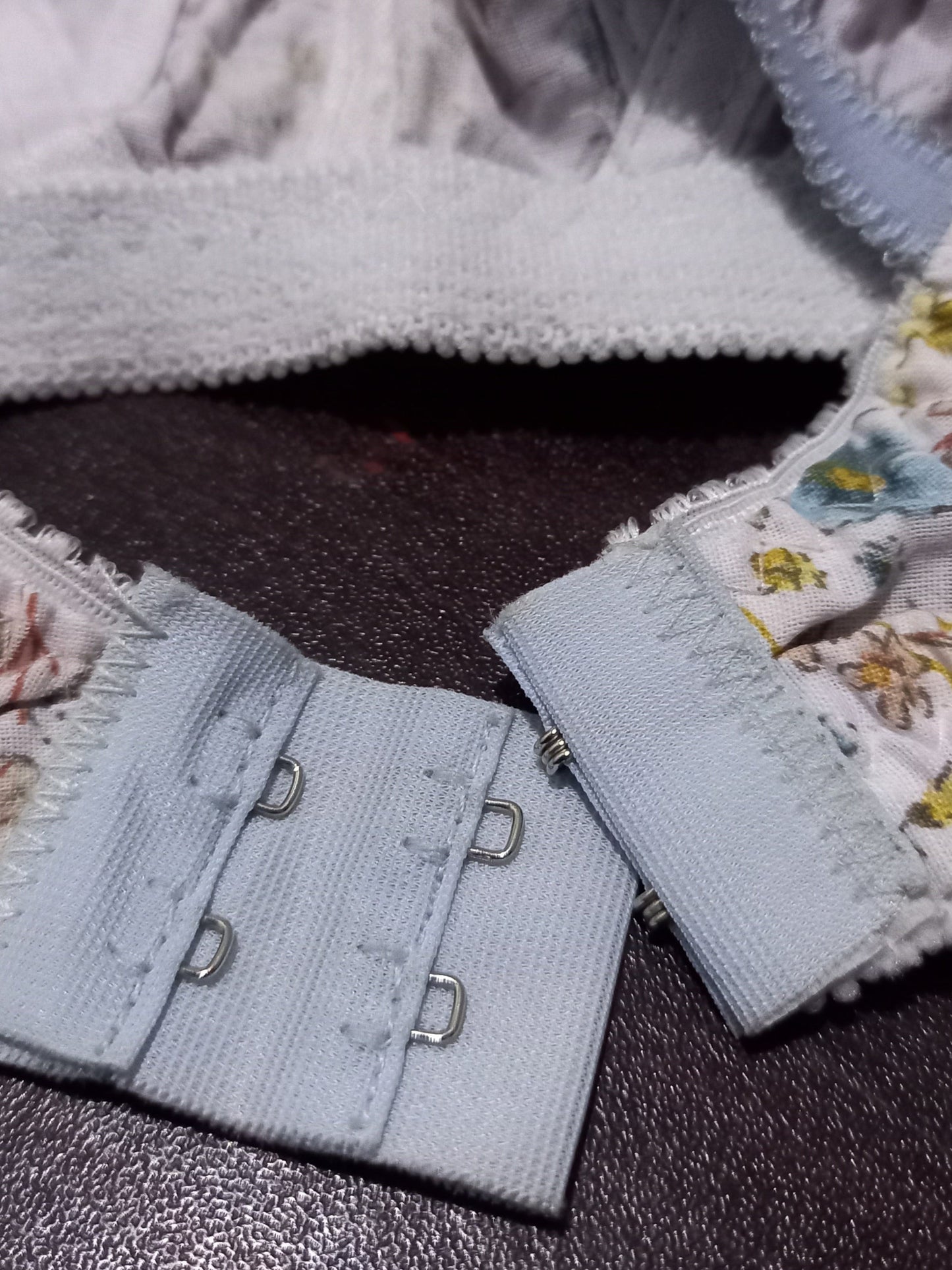 Floral Bliss: Women's Soft Non-Padded Bra with Adjustable Straps