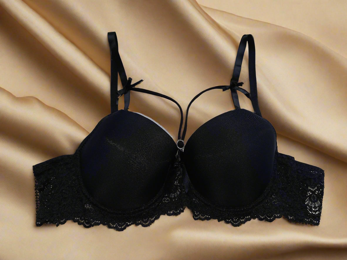 Elegant Padded Black Lace Bra – Comfort Meets Allure